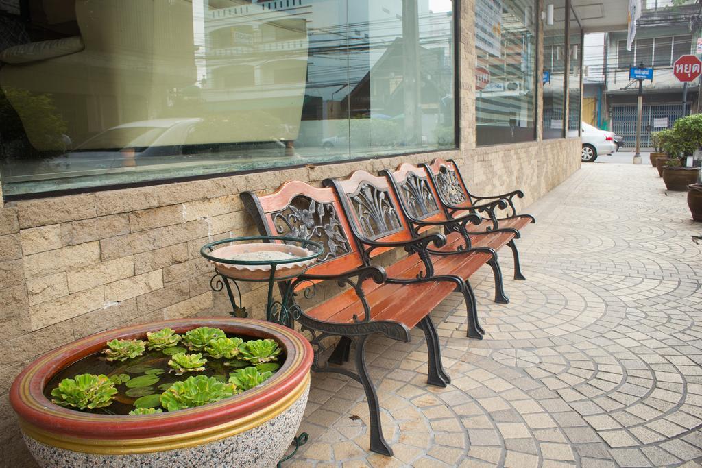 Hatyai Holiday Hotel Hat Yai Exterior photo